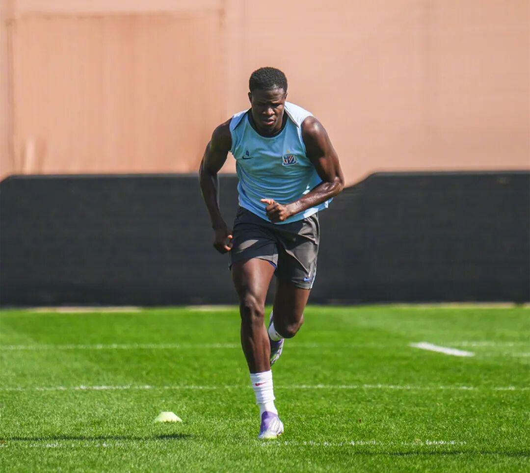 开云电脑版-中超热身赛：申花1-1俄甲球队4战不胜，盖伊破门，阿马杜接连缺阵